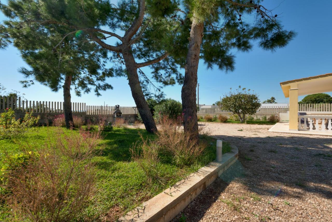 Villa Degli Oleandri By Latuapuglia San Pietro in Bevagna Exteriör bild